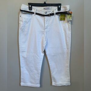 NWT Lee Cropped White Denim Jeans